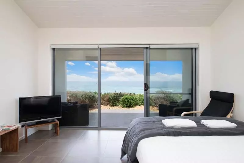 Hotel Seafarers Getaway