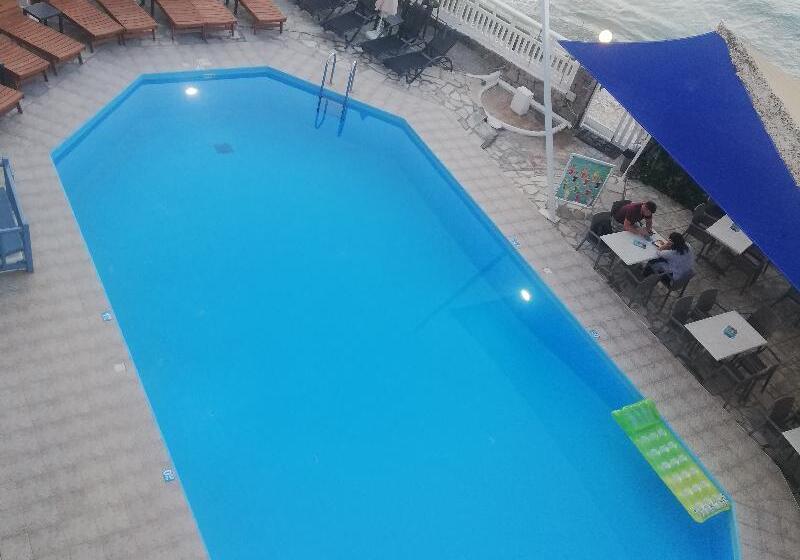 فندق Sunset Beach