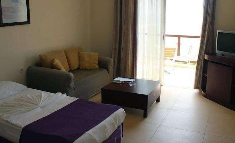 Jura Hotels Bodrum Resort