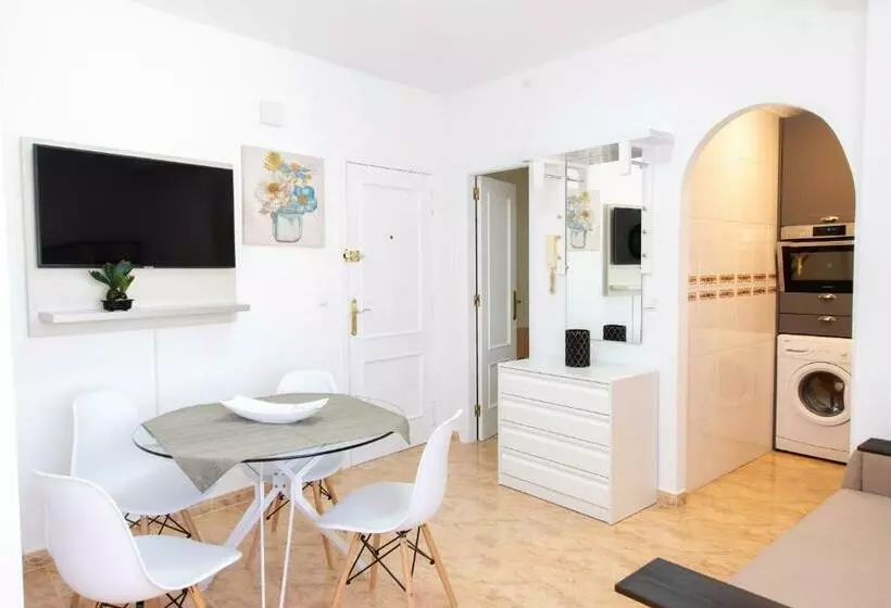 Holiday Suite Caballero de Rodas 92