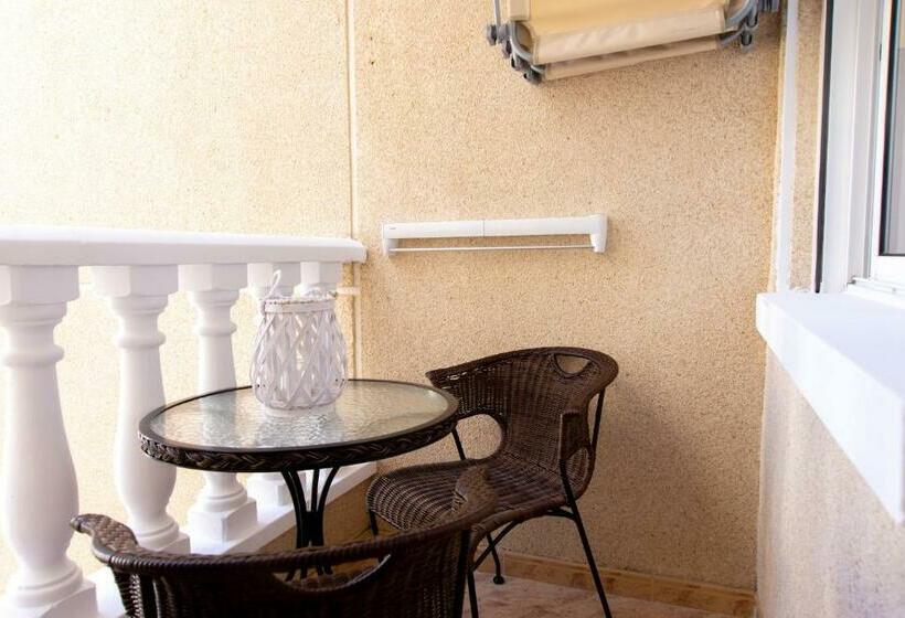 Holiday Suite Caballero de Rodas 92