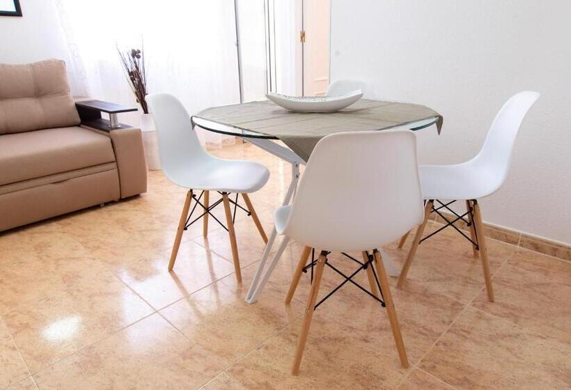 Holiday Suite Caballero de Rodas 92