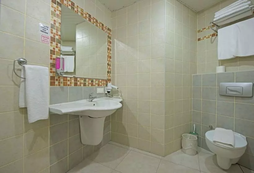 酒店 Carina Resort