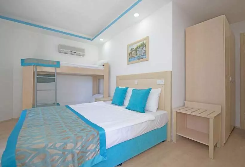 酒店 Carina Resort