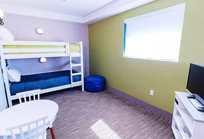 Holiday Inn Express Hotel & Suites Crestview South I 10, An Ihg