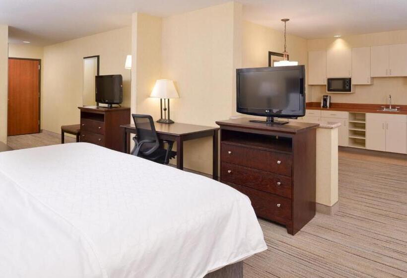 בית מלון כפרי Holiday Inn Express & Suites Nampa   Idaho Center, An Ihg