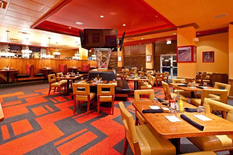 هتل Holiday Inn Louisville Airport South, An Ihg