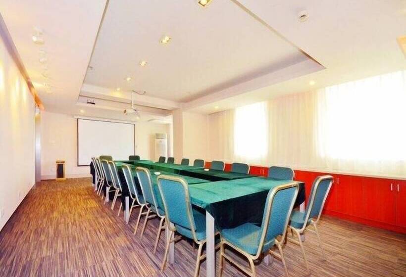 Отель Jinjiang Inn Select Wuhan Chu Hehan Street Shuiguohu