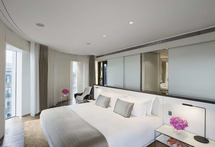 בית מלון כפרי Me London By Melia   Covent Garden