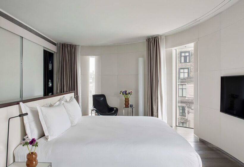 בית מלון כפרי Me London By Melia   Covent Garden