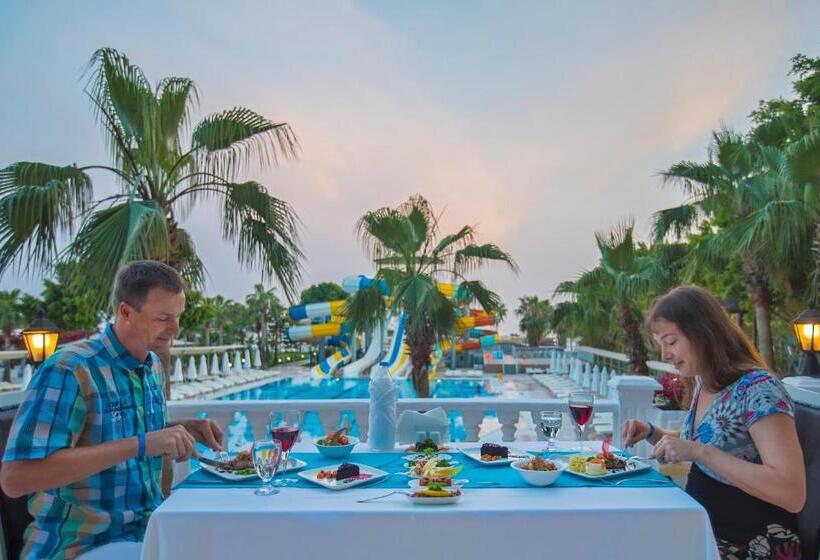 فندق Meri̇di̇a Beach