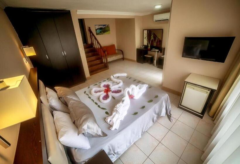 فندق Meri̇di̇a Beach