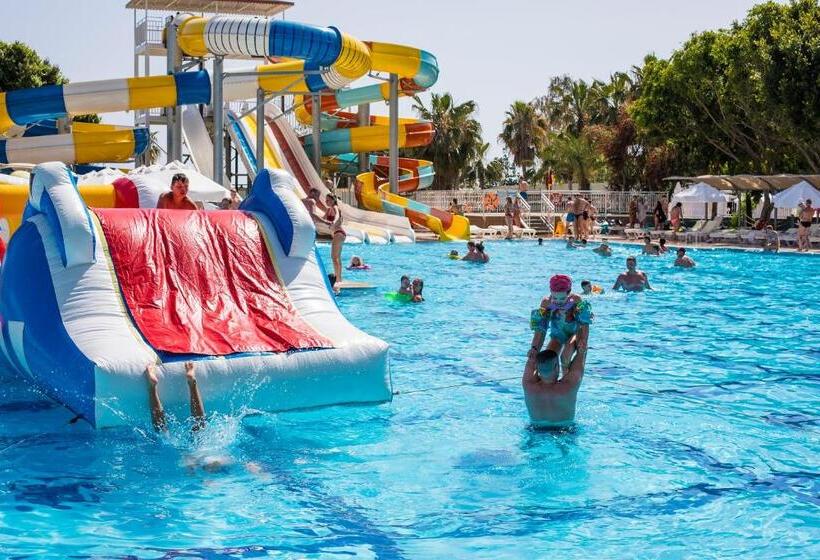 فندق Meri̇di̇a Beach