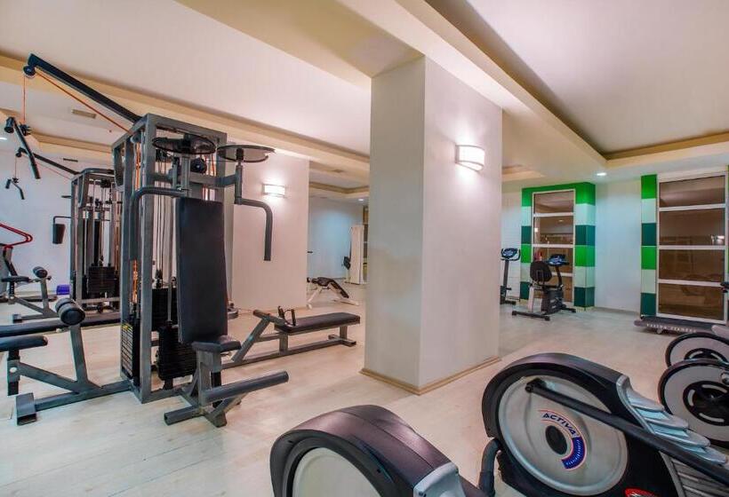 فندق Meri̇di̇a Beach