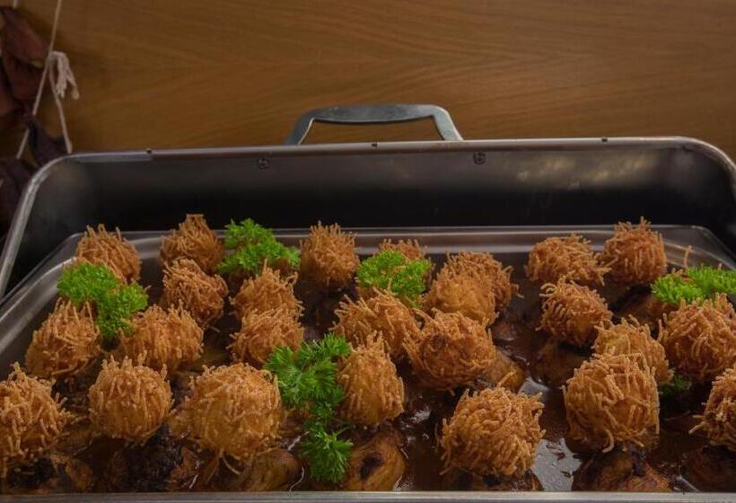 فندق Meri̇di̇a Beach