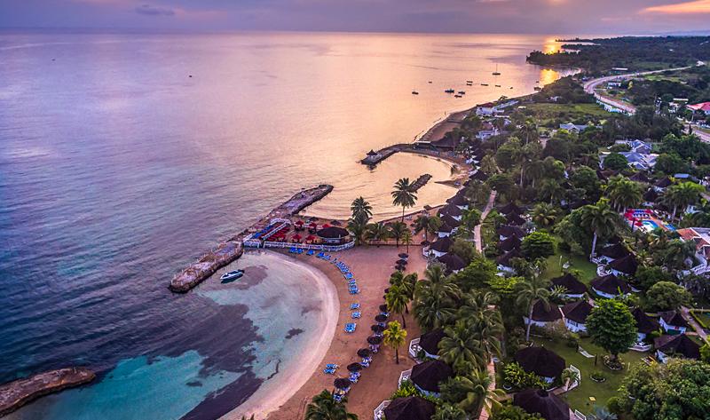 Decameron Club Caribbean Runaway Bay, Ramada All Inclusive Resort