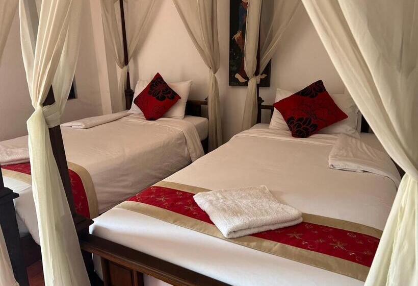 هتل The Royal Shilton Resort