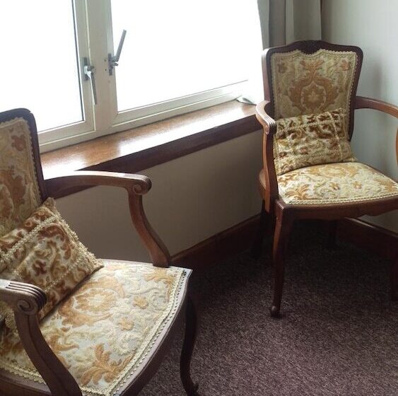 住宿加早餐  Cambridge House