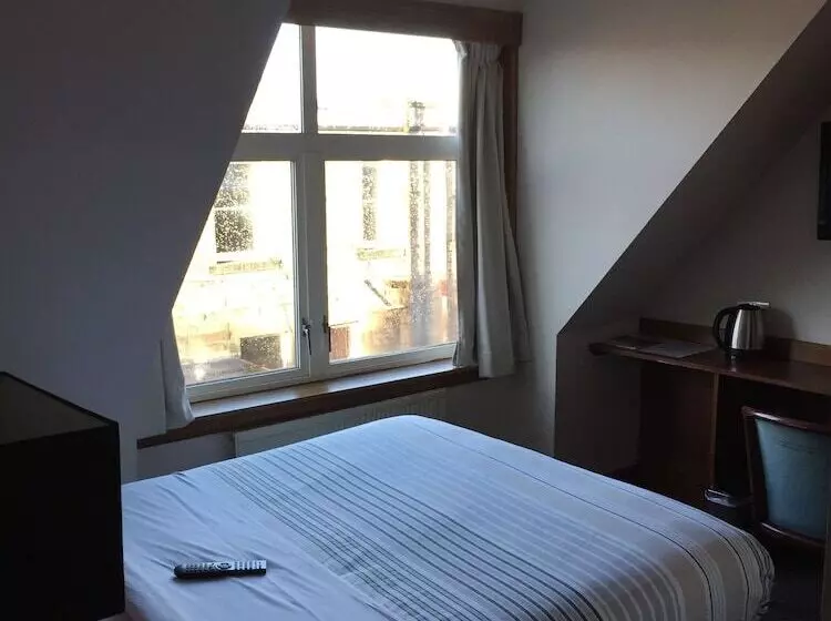 تختخواب و صبحانه Cambridge House