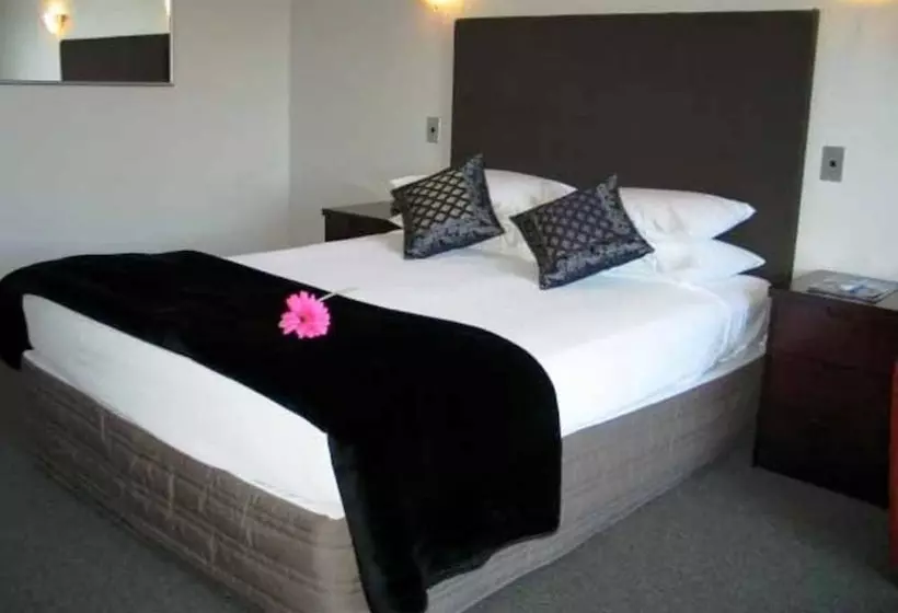 City Central Motel Apartments