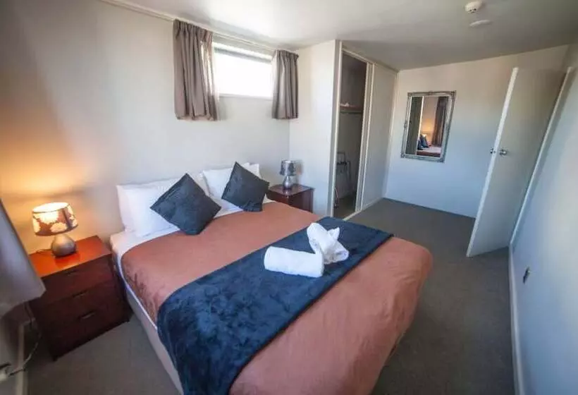 City Central Motel Apartments