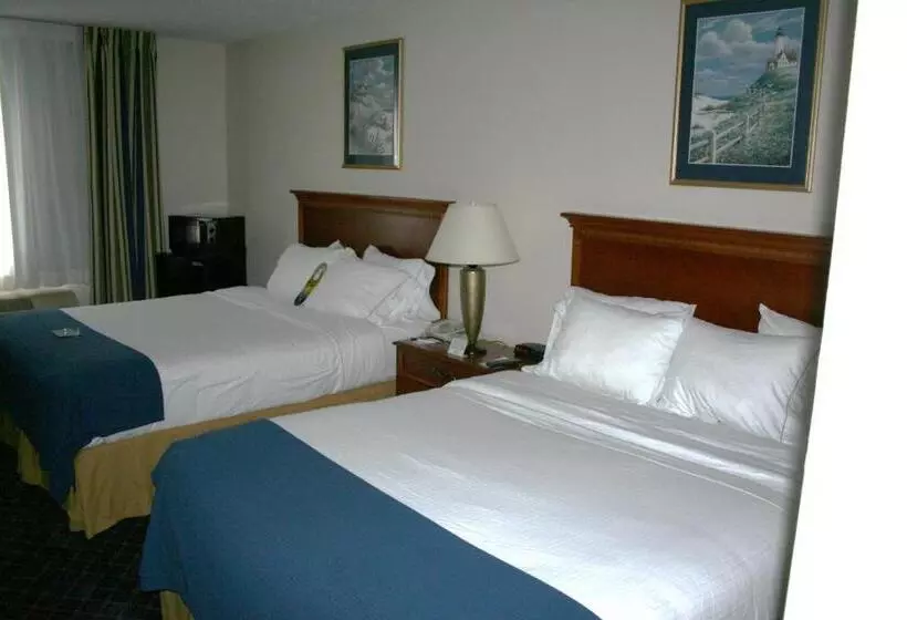 هتل Baymont By Wyndham Portage Indiana Dunes