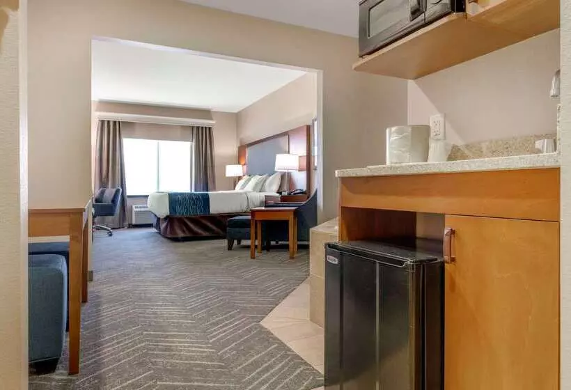 Hotelli Comfort Inn & Suites Mountain Iron And Virginia