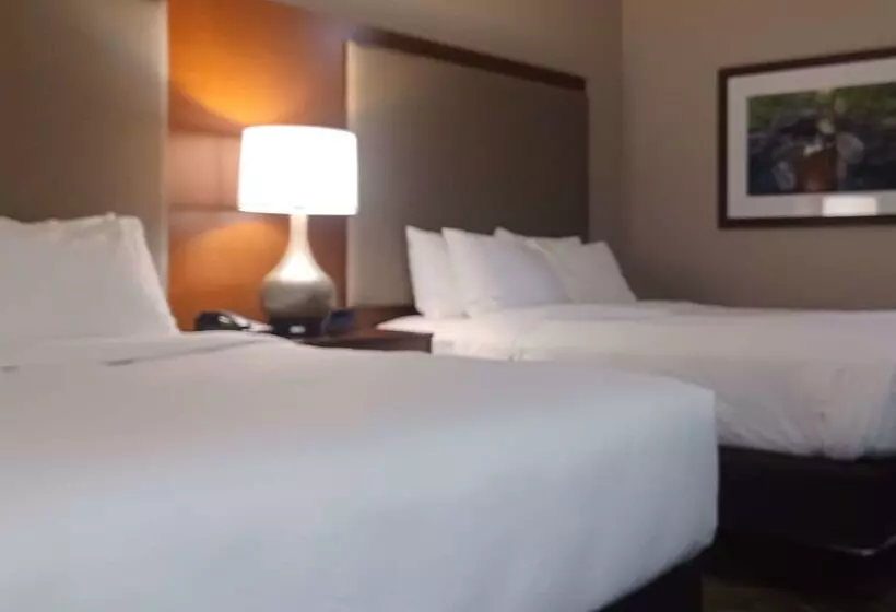 Hotelli Comfort Inn & Suites Mountain Iron And Virginia