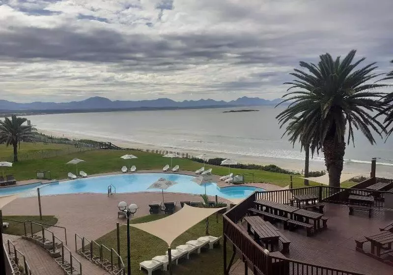 Diaz Hotel And Resort