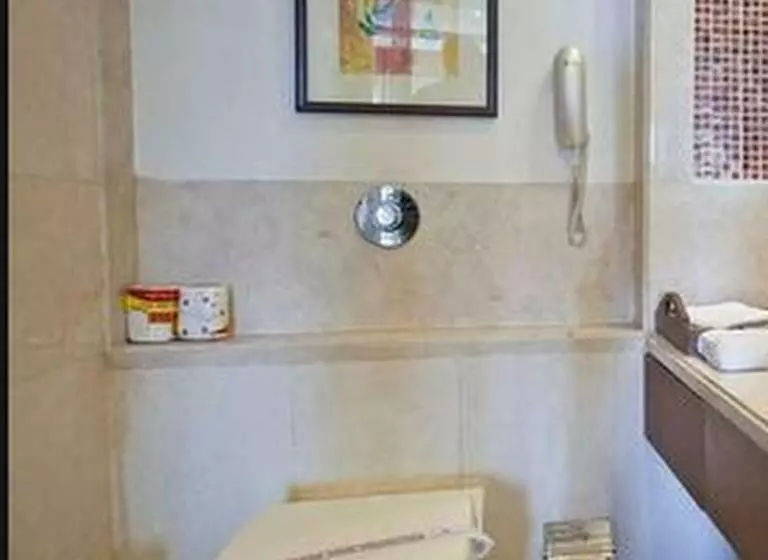 Hotel Gwalior Regency