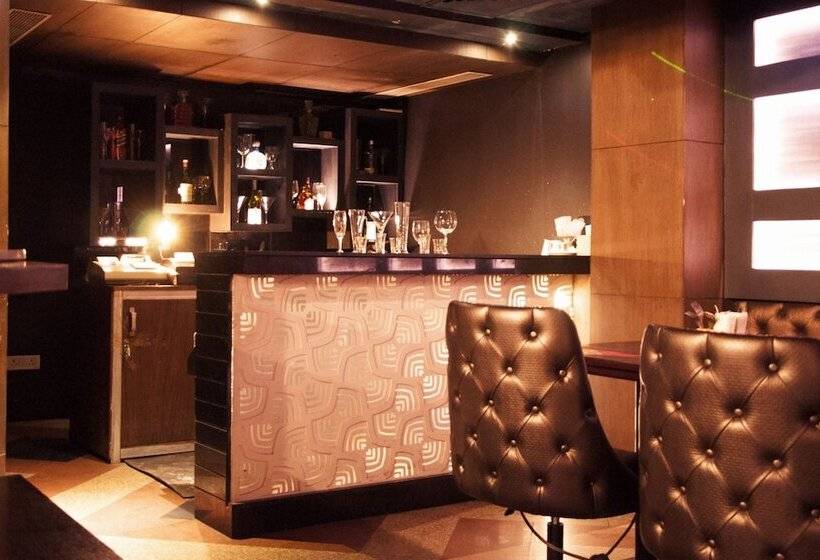 호텔 Gwalior Regency