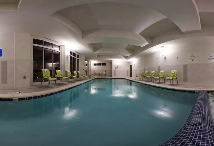 فندق Holiday Inn Detroit Metro Airport, An Ihg