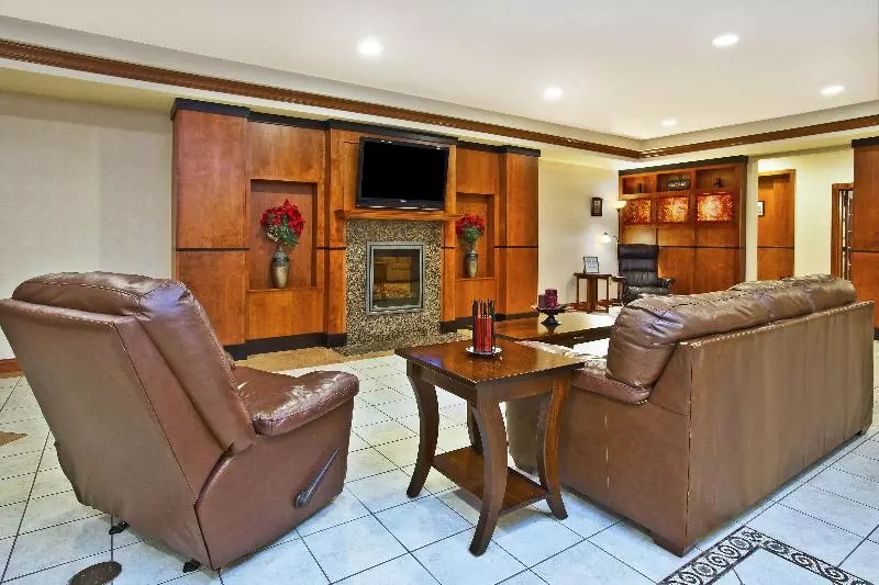 Holiday Inn Express Hotel & Suites East Lansing, An Ihg