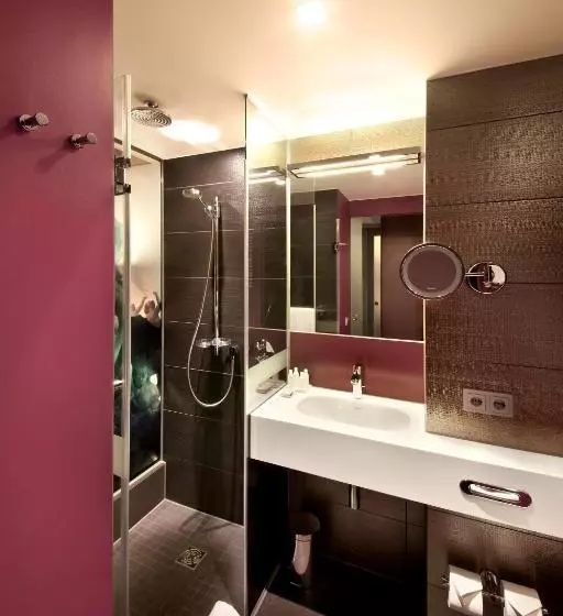 هتل Indigo Berlin – Alexanderplatz