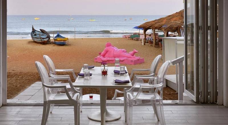 בית מלון כפרי The Park Calangute Goa