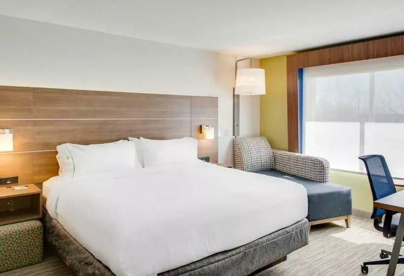 Holiday Inn Express Hotel & Suites Chickasha, An Ihg