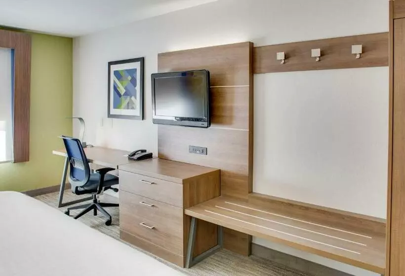 Holiday Inn Express Hotel & Suites Chickasha, An Ihg