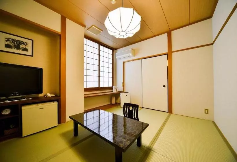 Отель Claire Higasa