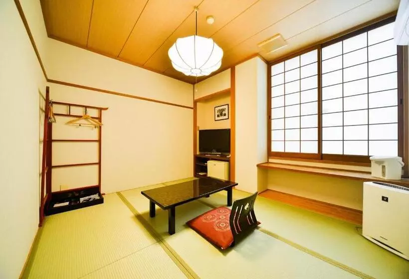 Отель Claire Higasa