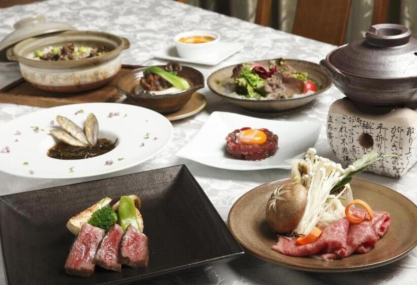 호텔 Claire Higasa