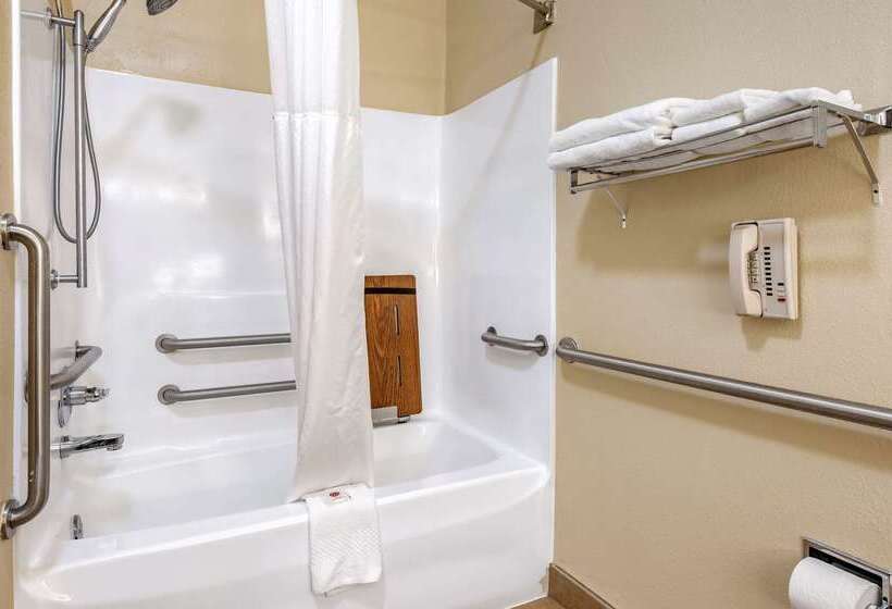 فندق Comfort Inn & Suites