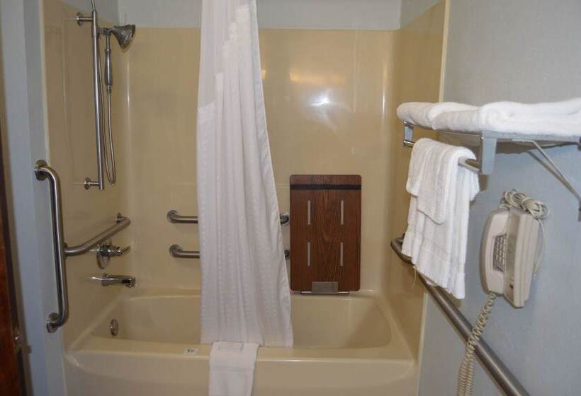 فندق Comfort Inn & Suites