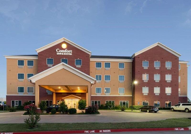 فندق Comfort Inn & Suites Regional Medical Center