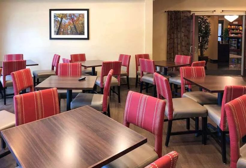 Tapa Hotel, Inn & Suites