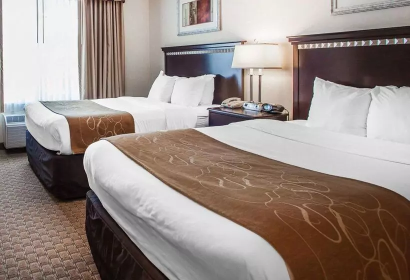 Tapa Hotel, Inn & Suites