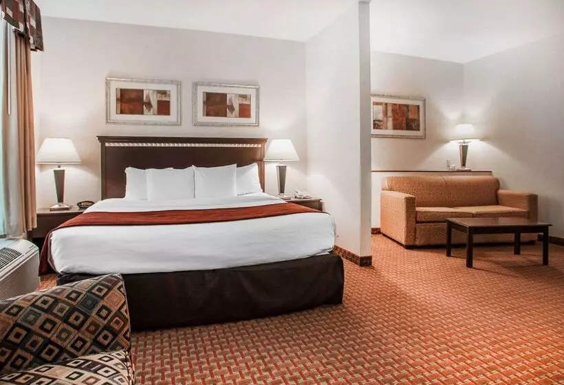 Tapa Hotel, Inn & Suites