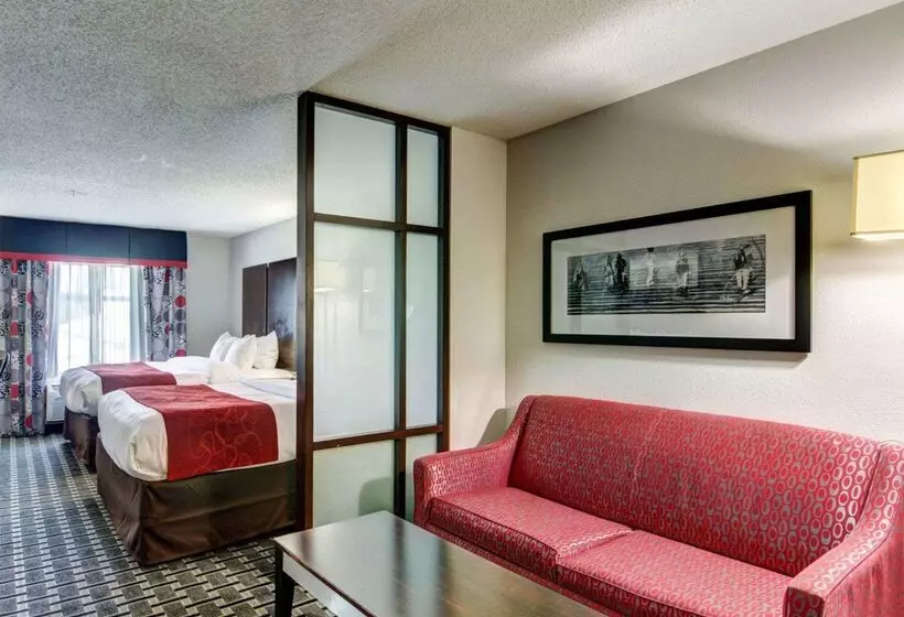 هتل Comfort Suites Williamsburg Historic Area