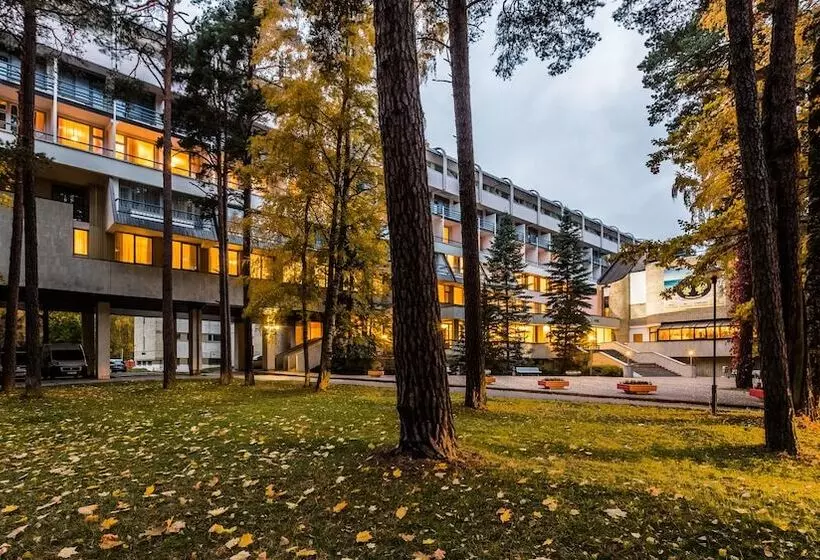 هتل Daina Jurmala Beach