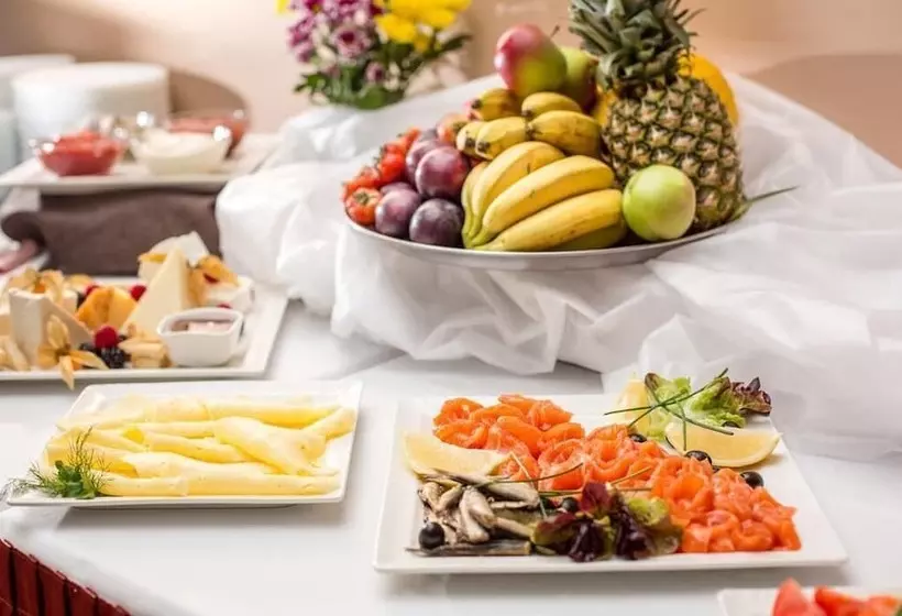 هتل Daina Jurmala Beach