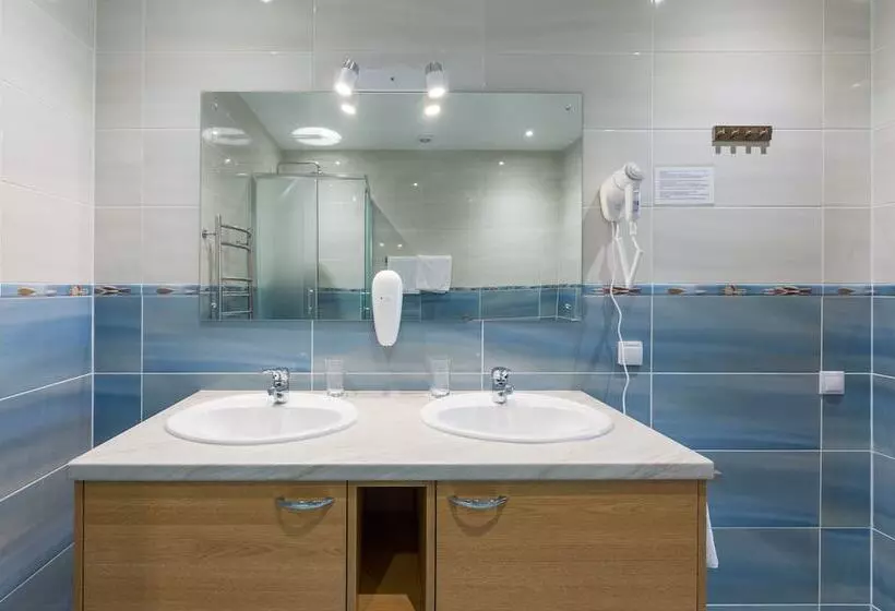 هتل Daina Jurmala Beach